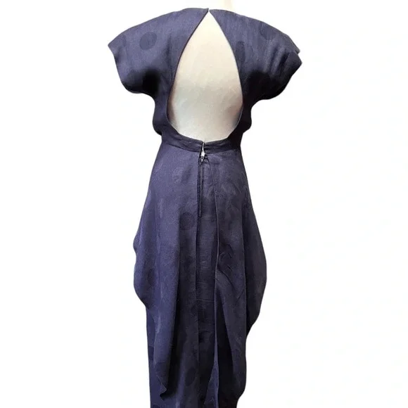 DORA Vintage Linen Open-Back Peplum Dress - Picture 6 of 9